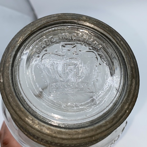 Vintage 1932 Crown Quart Mason Canning Preserving Pickling Glas… - Picture 6 of 13